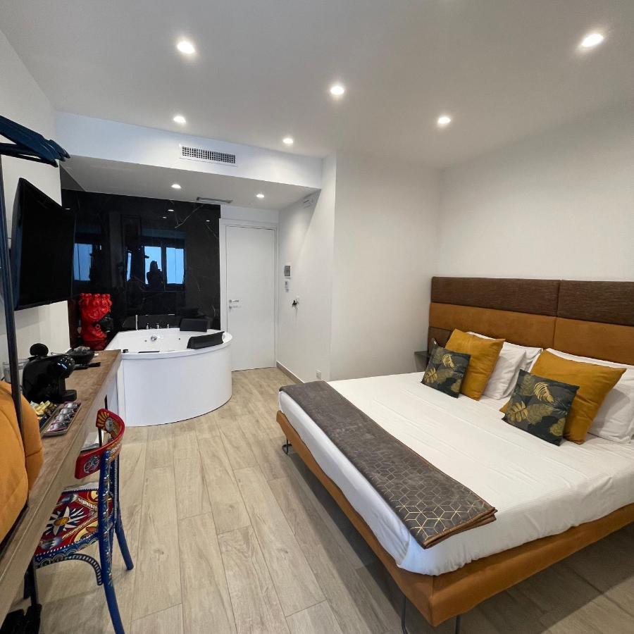 Namuri Luxury Rooms Таорміна Екстер'єр фото